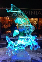 Lessburg ice carving 10.jpg