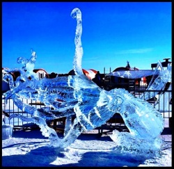 tellow knife ice carving 2015 4.JPG