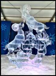 2016 Ottawa ice carving 6.JPG