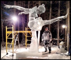 Ice Alaska Cencentration ice carving 2016 (1).JPG