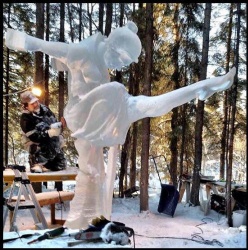 Ice Alaska Cencentration ice carving 2016 (4).JPG