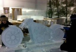 Hamburg Ice Carving 4.JPG