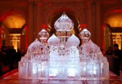 russian palace 9 ice carving.JPG