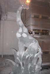 Monaco ice carving 9.JPG