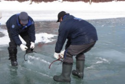 natural ice harvest 4.JPG
