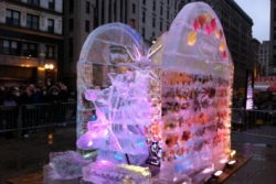Boston first night ice carving 30.JPG