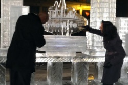 Super bowl ice carving new york skyline 5.JPG