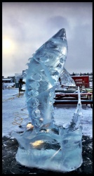 summer sunrise rooster ice carving 13.jpg