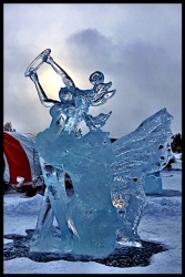 summer sunrise rooster ice carving 18.jpg