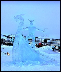 summer sunrise rooster ice carving 20.jpg