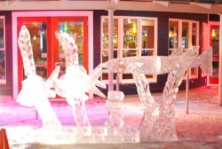 bay harbor barracuda ice carving.JPG