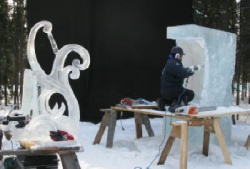 pandoras box ice carving 1.JPG