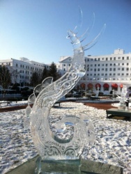 Greenbrier ice carving 2.JPG