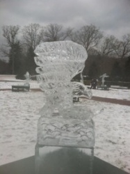 Greenbrier ice carving 5.JPG