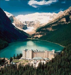 Banff ice carving 2.JPG
