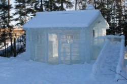 ice cabin.JPG
