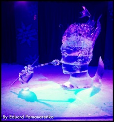 Ottawa ice carving 2014 f.jpg