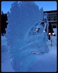 banff ice carving 2014 4.jpg